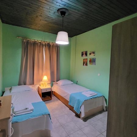 Villa Trifon By Rentalspro Services -Nea Potidea Halkidiki Екстер'єр фото