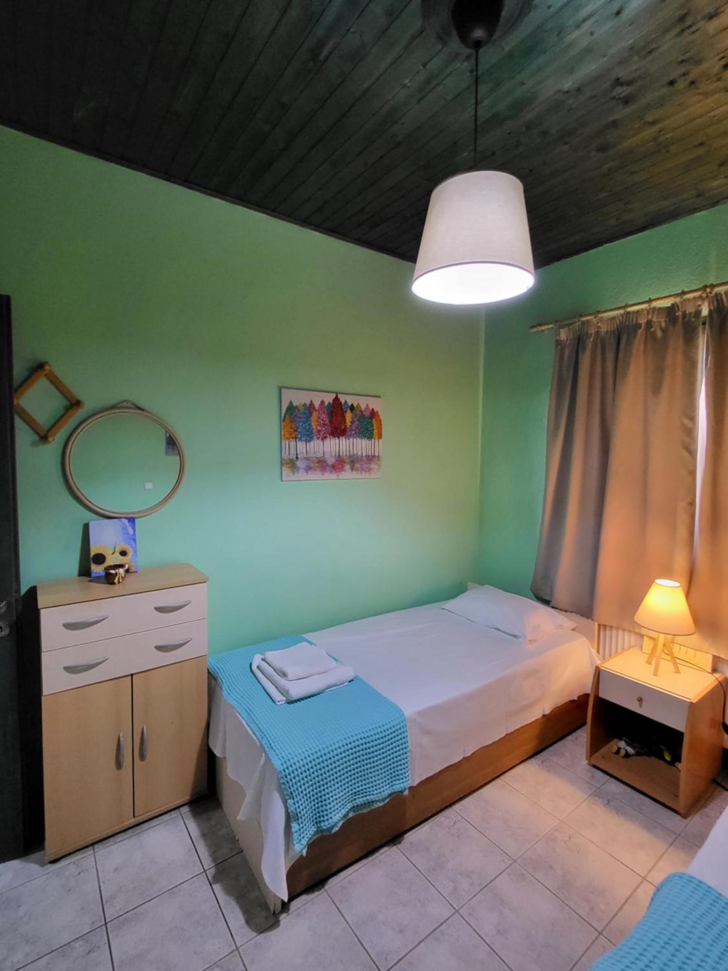 Villa Trifon By Rentalspro Services -Nea Potidea Halkidiki Екстер'єр фото