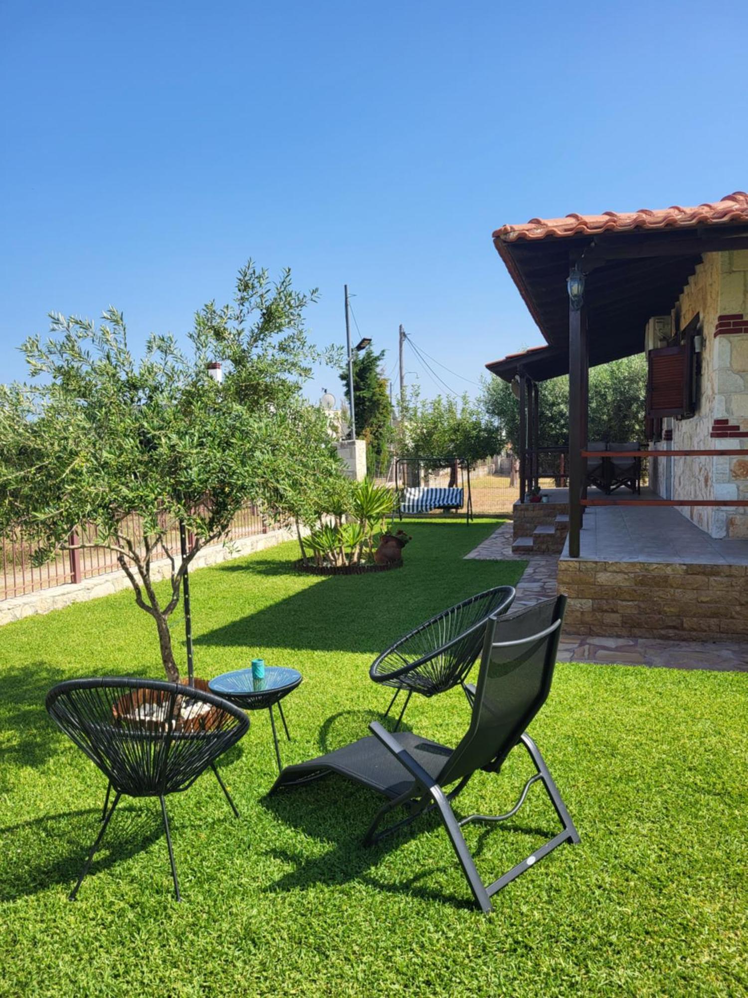 Villa Trifon By Rentalspro Services -Nea Potidea Halkidiki Екстер'єр фото