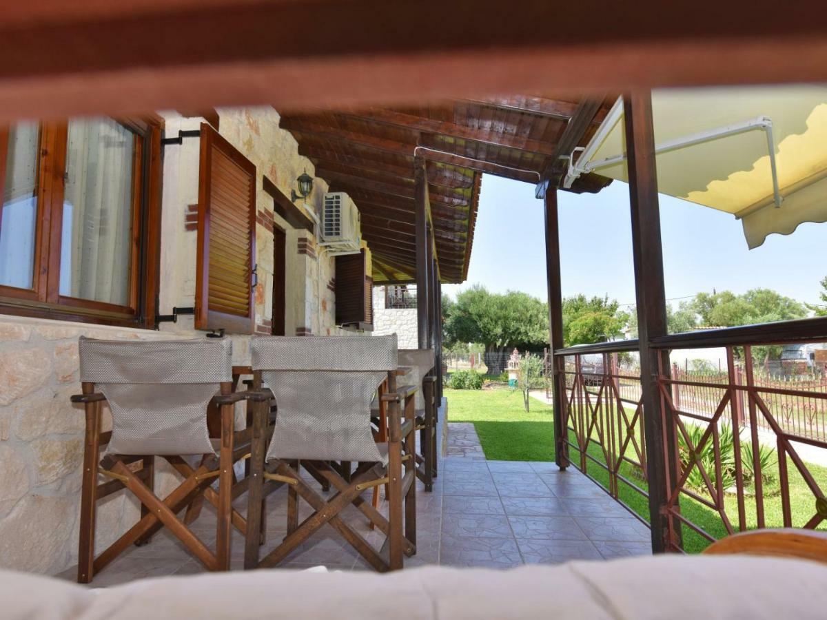 Villa Trifon By Rentalspro Services -Nea Potidea Halkidiki Екстер'єр фото