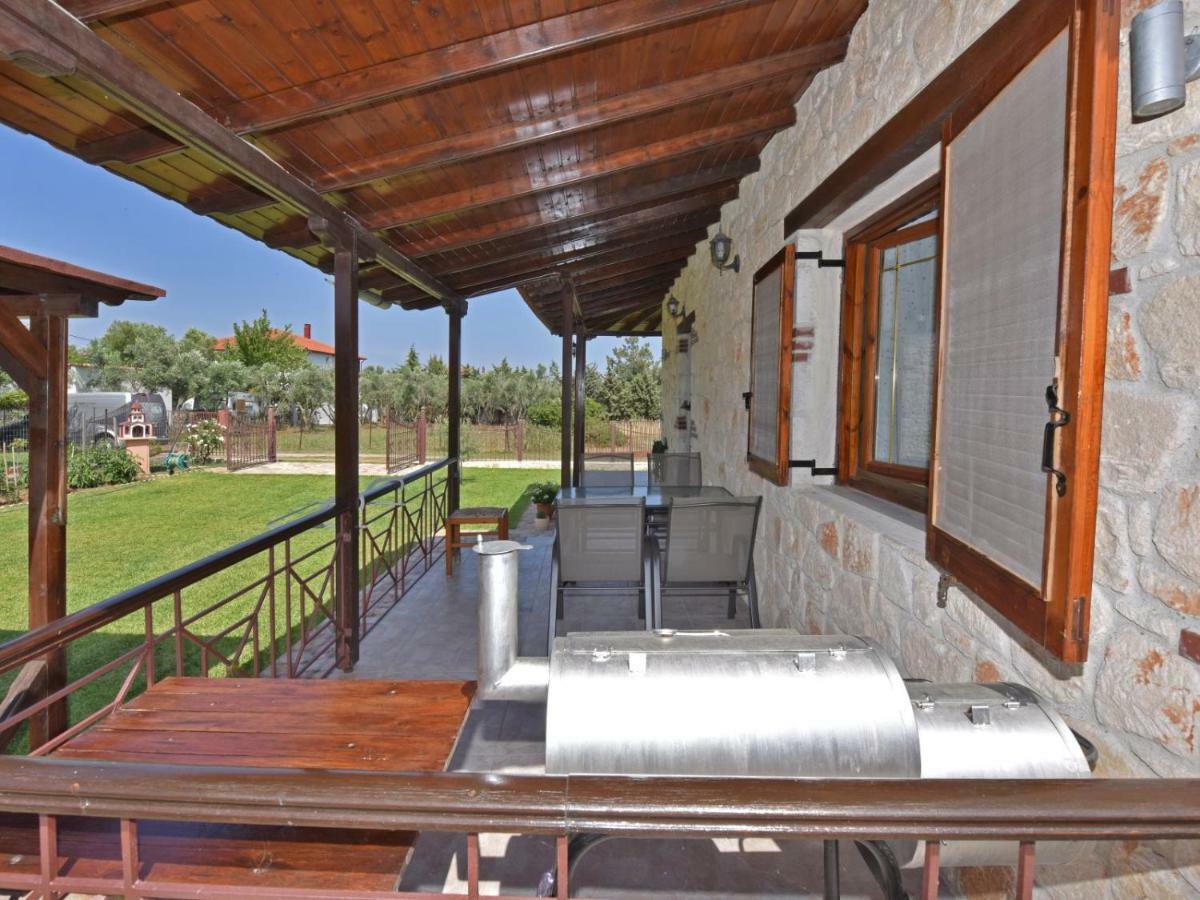 Villa Trifon By Rentalspro Services -Nea Potidea Halkidiki Екстер'єр фото