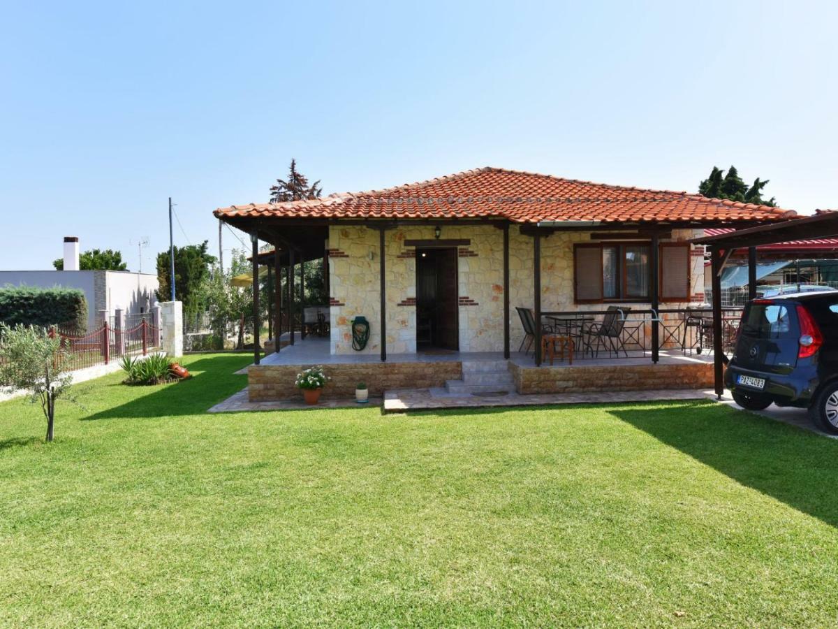 Villa Trifon By Rentalspro Services -Nea Potidea Halkidiki Екстер'єр фото