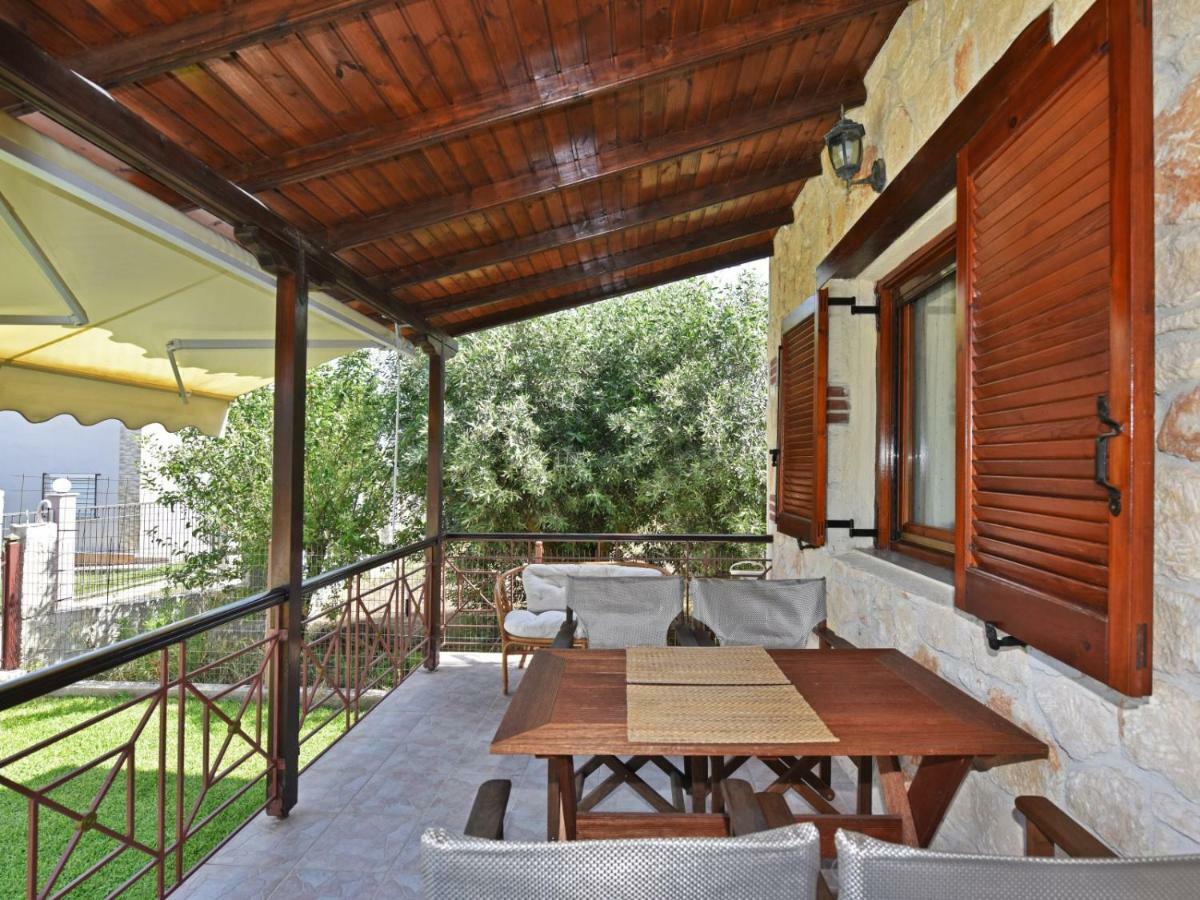 Villa Trifon By Rentalspro Services -Nea Potidea Halkidiki Екстер'єр фото